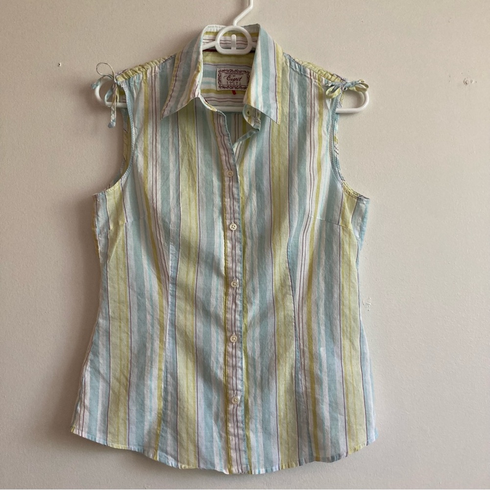 3/$35 ESPRIT sleeveless top